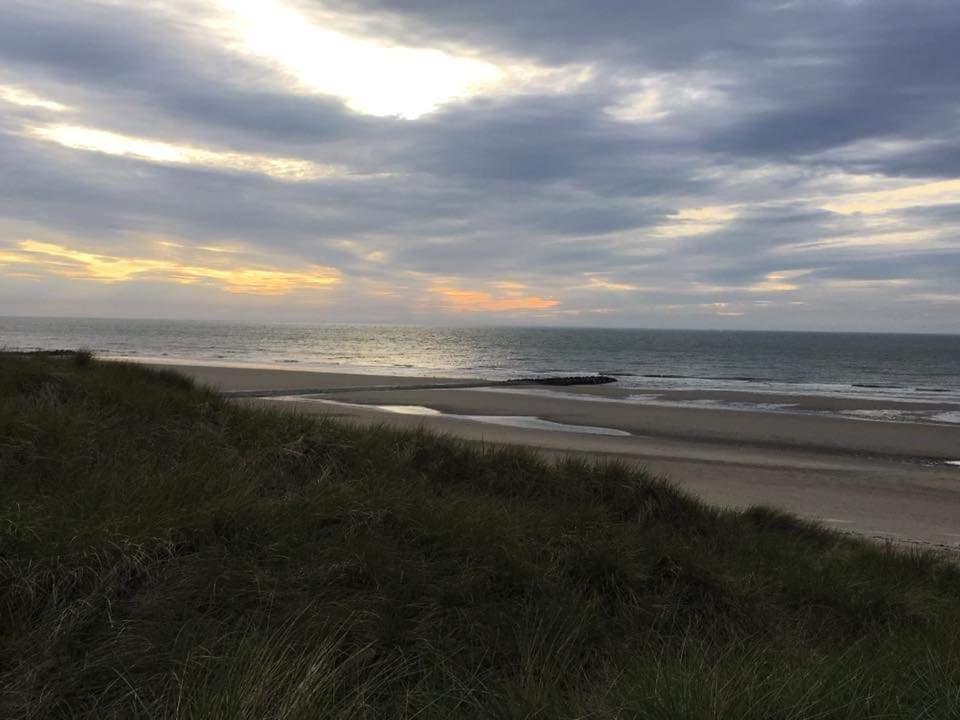 Luxe Vakantiechalet Met Omheinde Tuin Bredene 6Pers Екстериор снимка